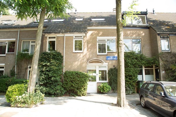 Albert Schweitzerlaan 35, Den Haag
